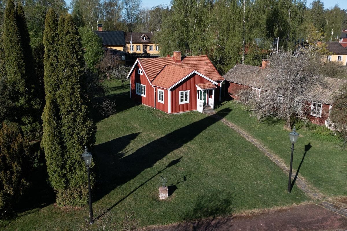 Stuga med 6-7 sängplatser i  Romme, Dalarna