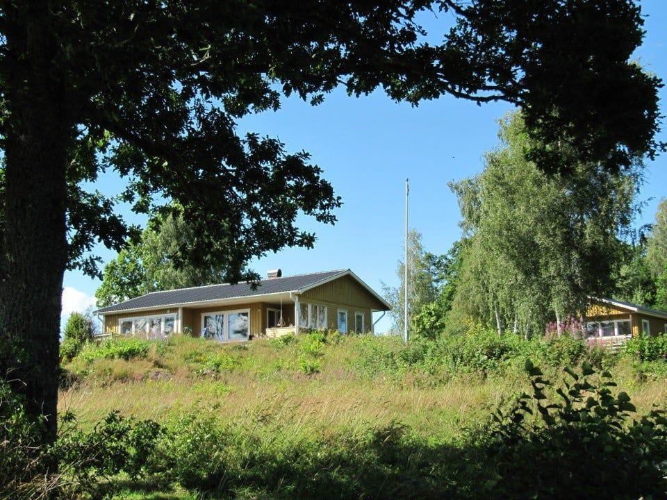 Stuga med 6-10 sängplatser i  Mellerud, Gotland