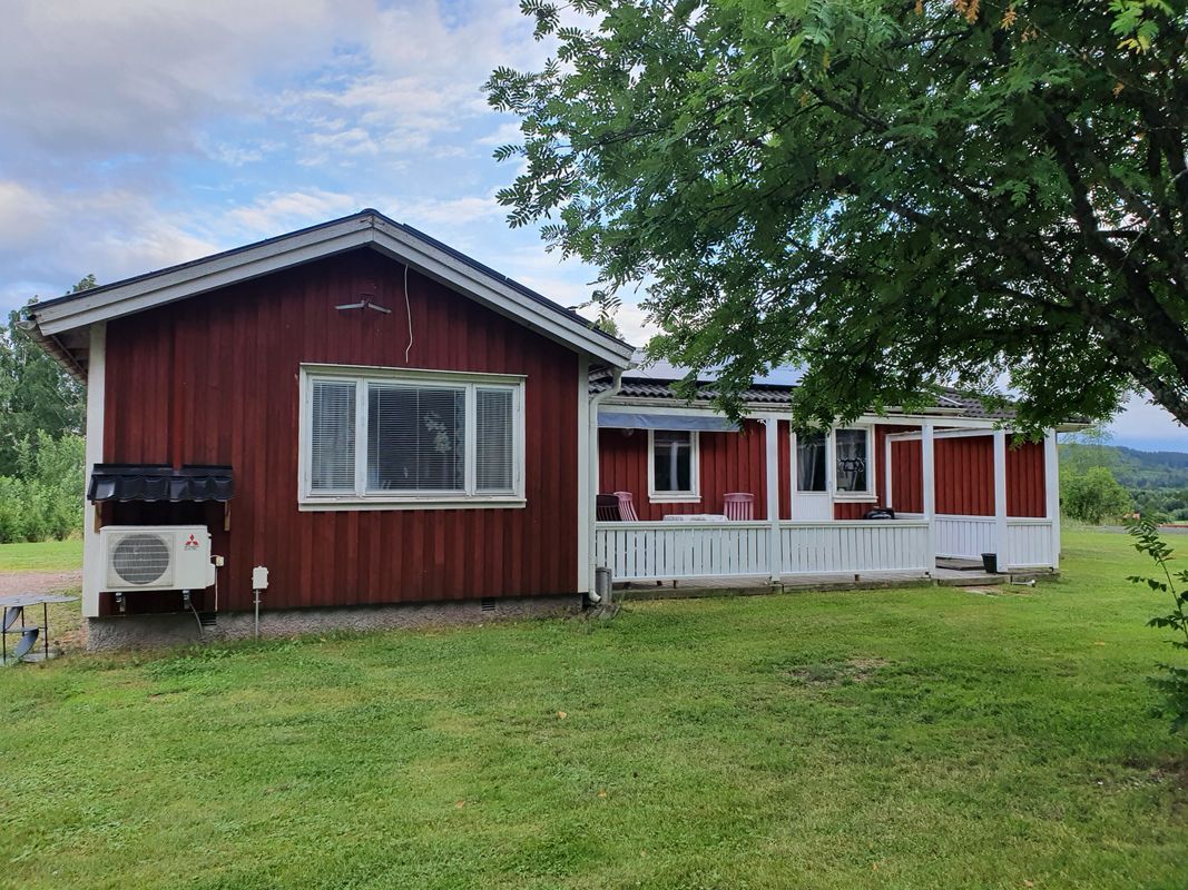 Stuga med 4-6 sängplatser i  Värmland