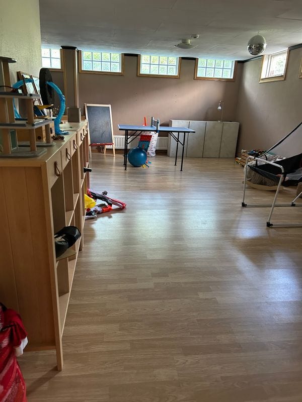 Stuga med 9-12 sängplatser i  Åhus, Skåne