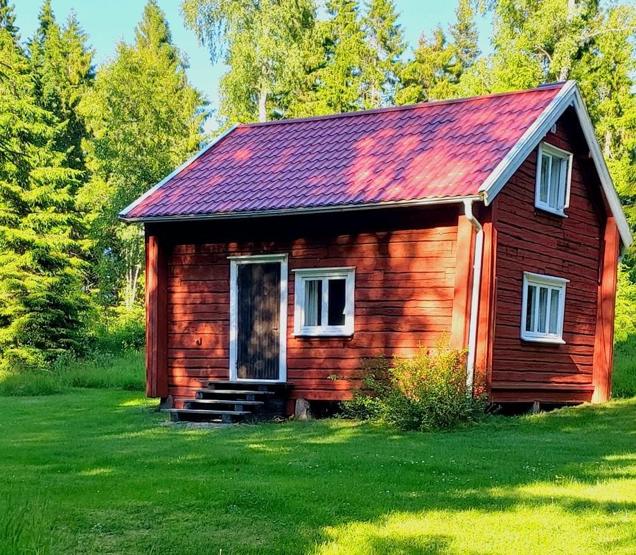 Stuga med 4-5 sängplatser i  Västra Götaland