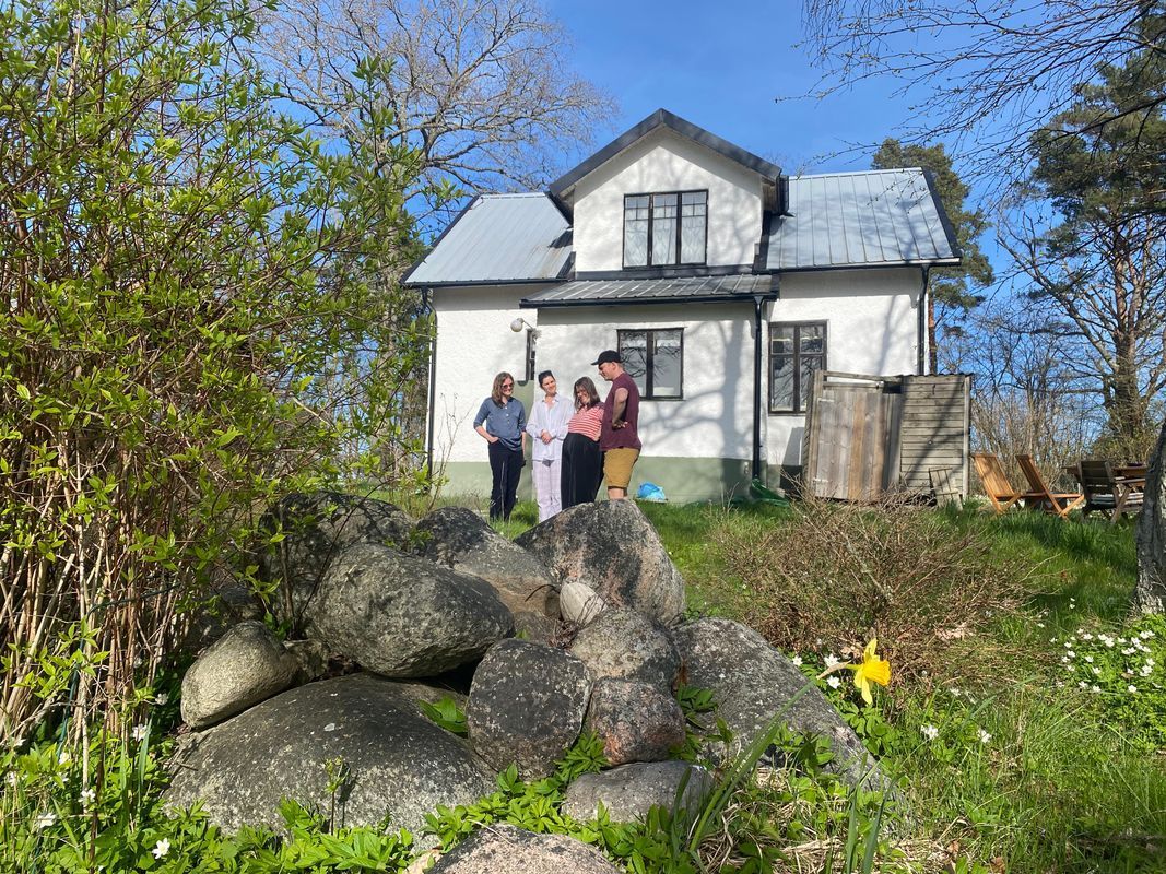 Stuga med 6-10 sängplatser i  Hellvi, Gotland