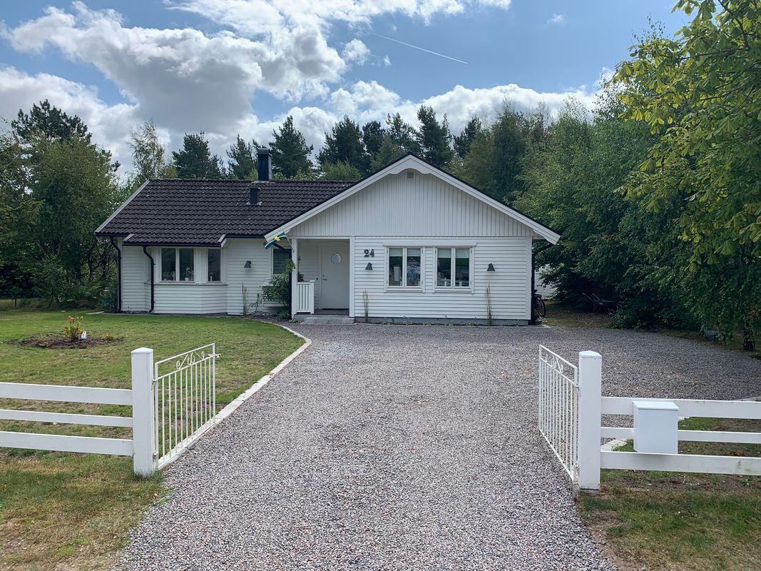 Stuga med 10 sängplatser i  Halland