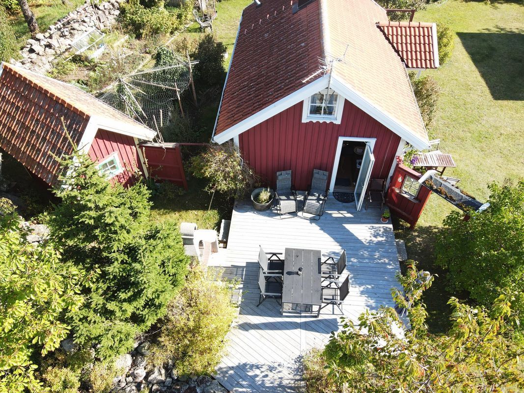 Stuga med 4-6 sängplatser i  Bergkvara, Kalmar