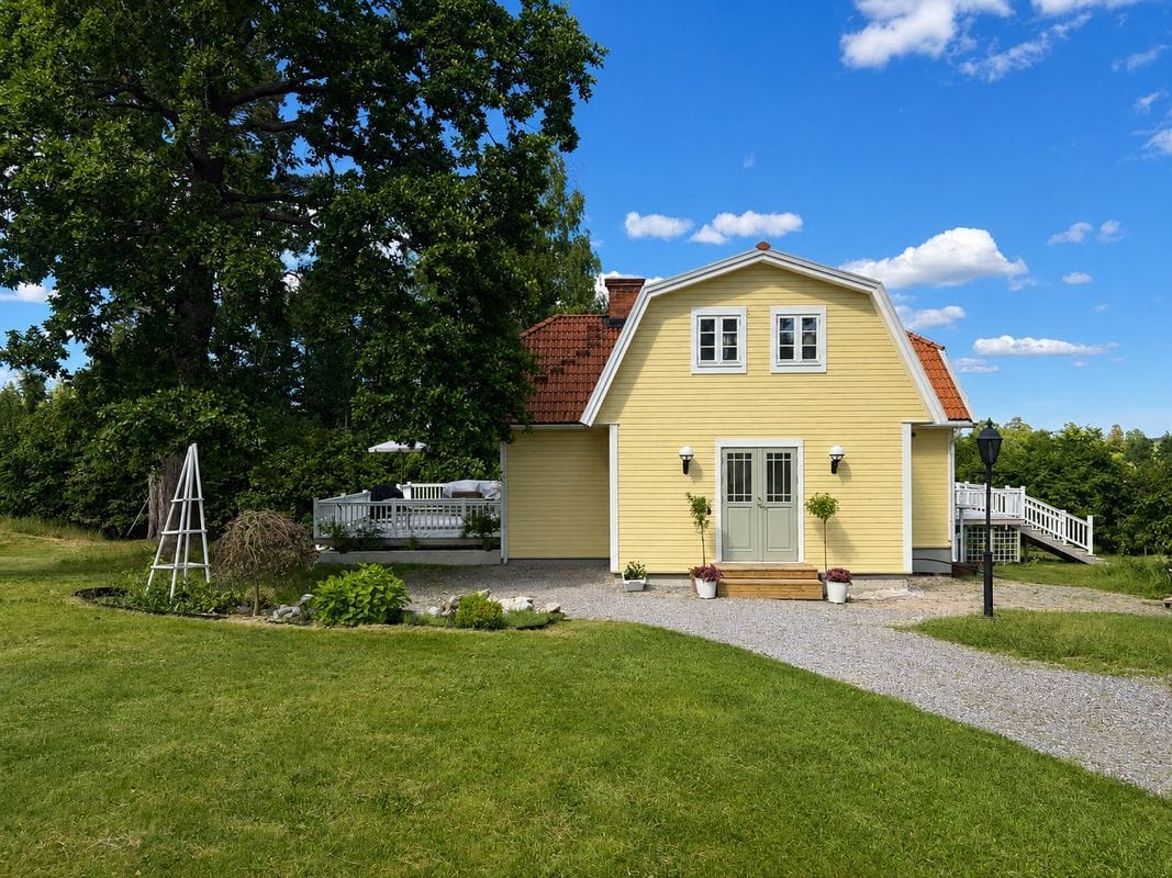 Stuga med 4-6 sängplatser i  Resarö, Stockholm