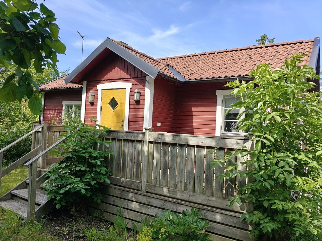 Stuga med 2-3 sängplatser i  Gotland