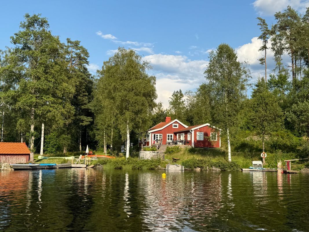 Stuga med 7-9 sängplatser i  Kinna, Västra Götaland