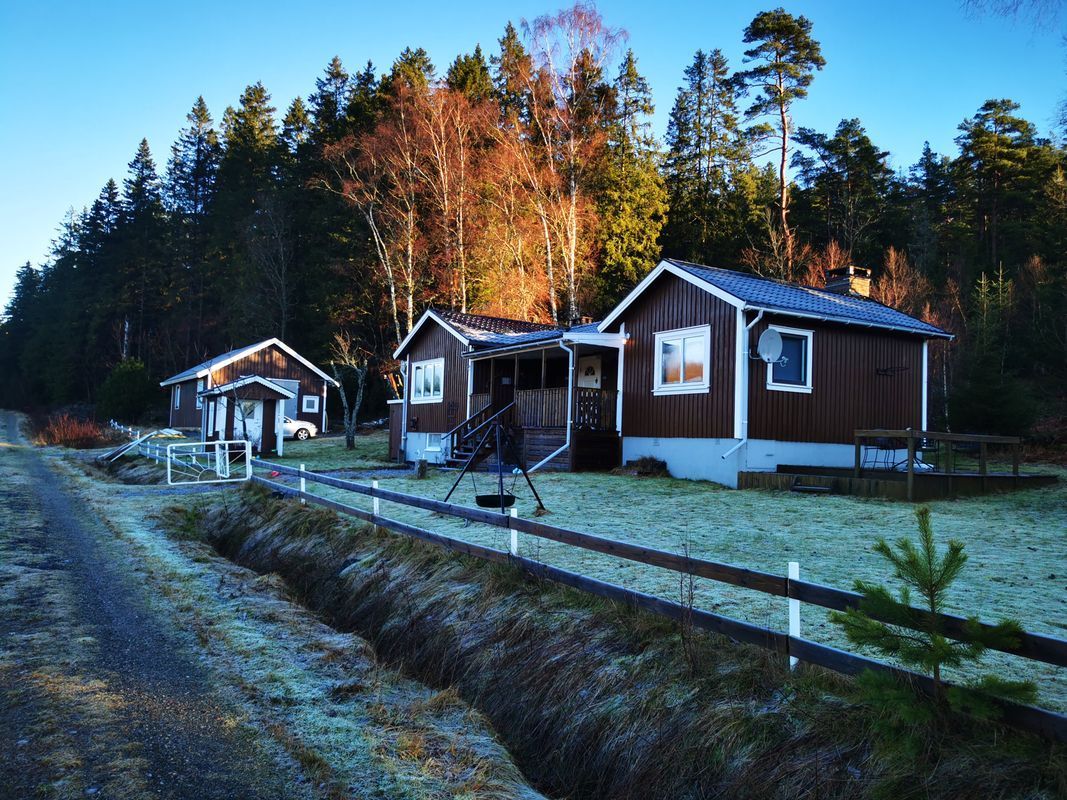 Stuga med 4-6 sängplatser i  Munkedal, Västra Götaland