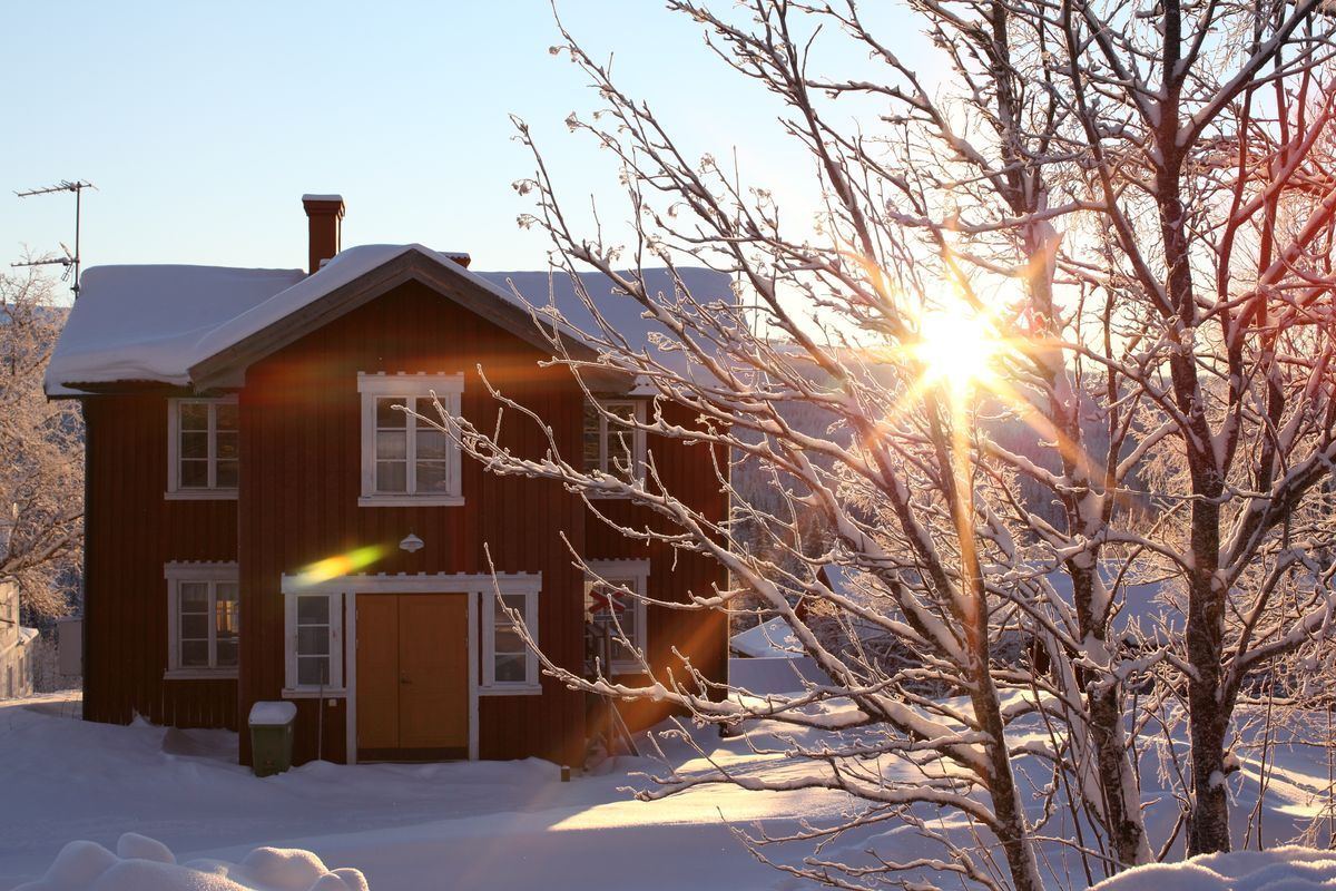Stuga med 8 sängplatser i  Edsåsdalen, Jämtland