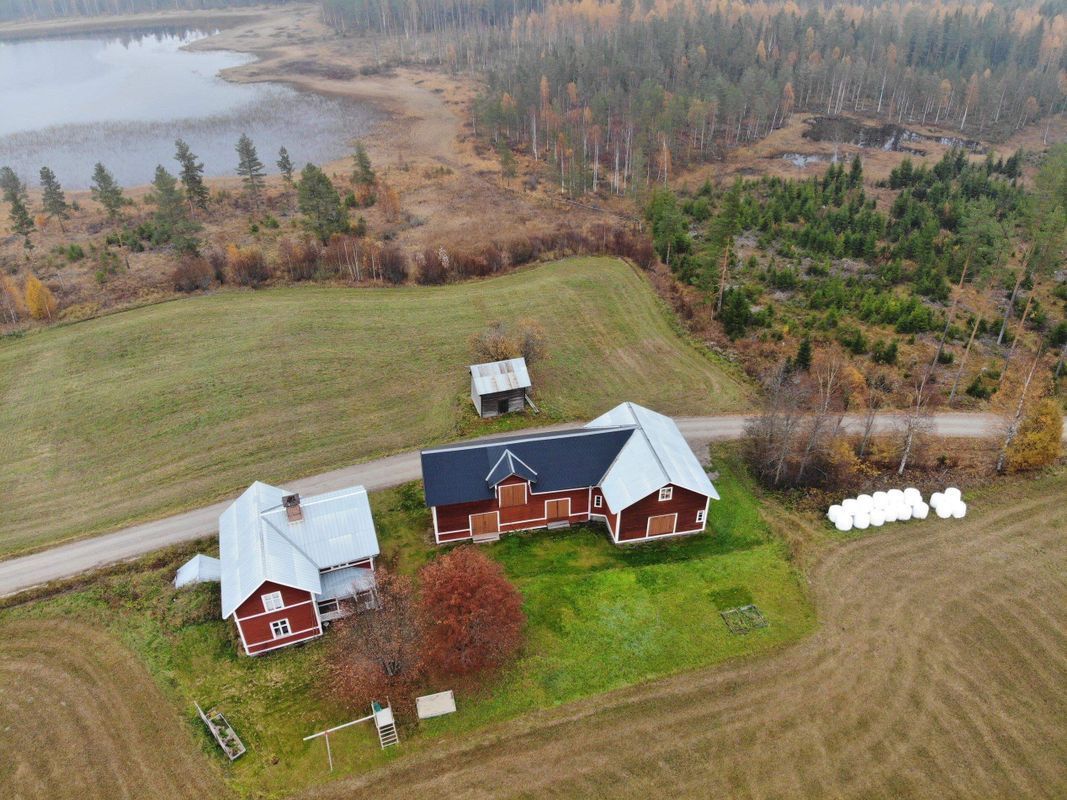 Stuga med 6 sängplatser i  Edsbyn, Gävleborg