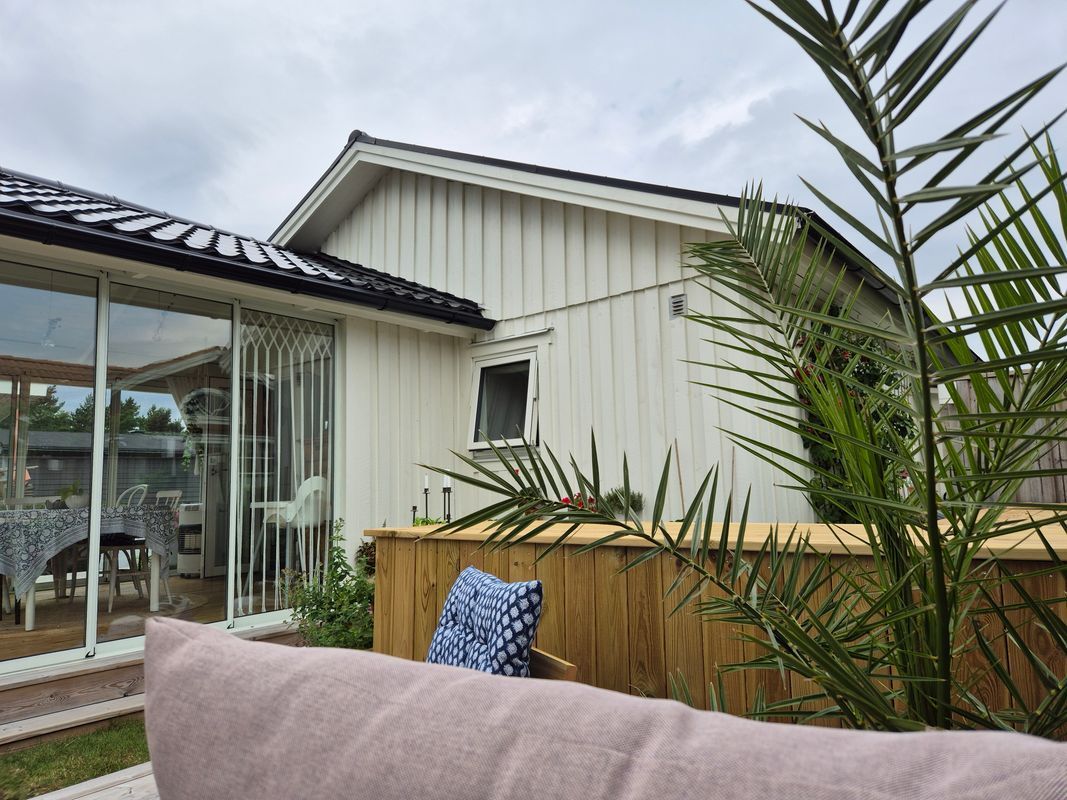 Stuga med 6-8 sängplatser i  Halland