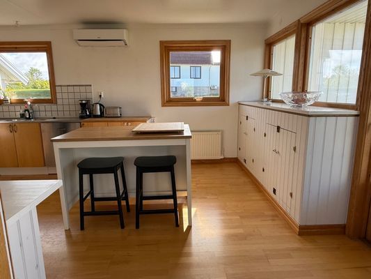 Stor och solig villa på Vrångö – ett skärgårdshem - Bild 7