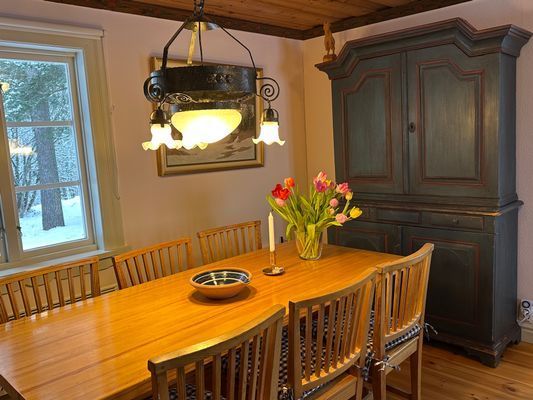 Järvsöbacken 5 km, Harsa 12 km. Diskmaskin. Kamin. - Bild 32