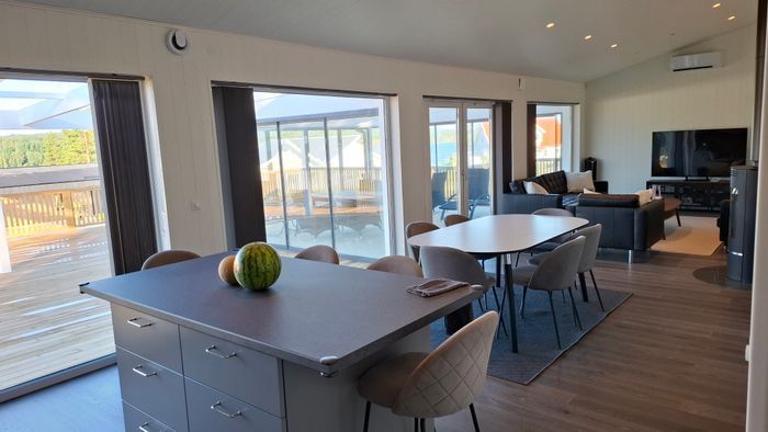 Lyxig Stuga med sjöutsikt, spa anläggning - Bild 31