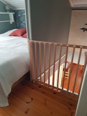 Trevlig timrad stuga vid havet i Höga kusten - Bild 16