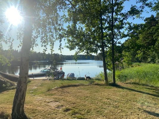 En andra privat brygga som tillhör fastigheten