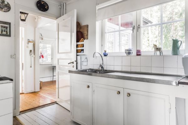 hus med egen strand och brygga | SE13001 - Bild 13