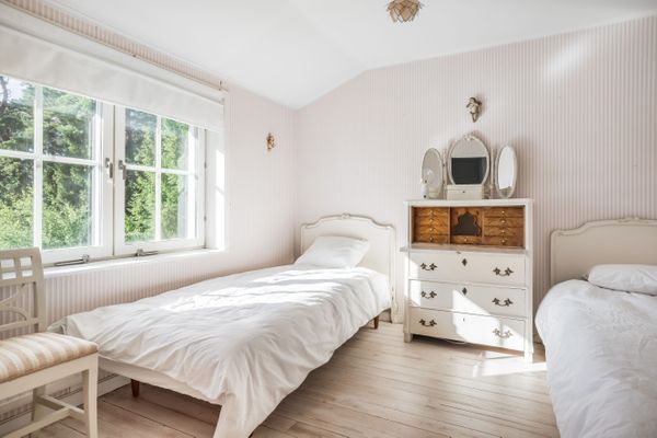 hus med egen strand och brygga | SE13001 - Bild 14