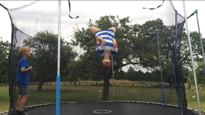 Charmig lantlig stuga med air condition. - Bild 7