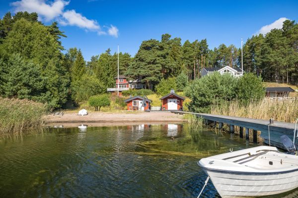 hus med egen strand och brygga | SE13001 - Bild 23