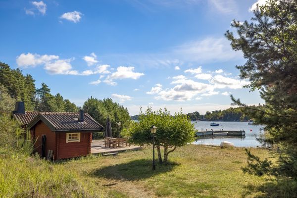 hus med egen strand och brygga | SE13001 - Bild 25
