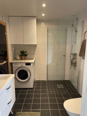 Charmig lägenhet med balkong - Bild 6