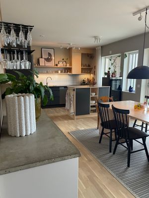 Bild 4 på Charmig lägenhet med balkong