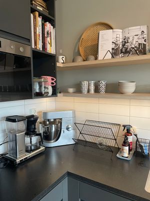 Charmig lägenhet med balkong - Bild 9