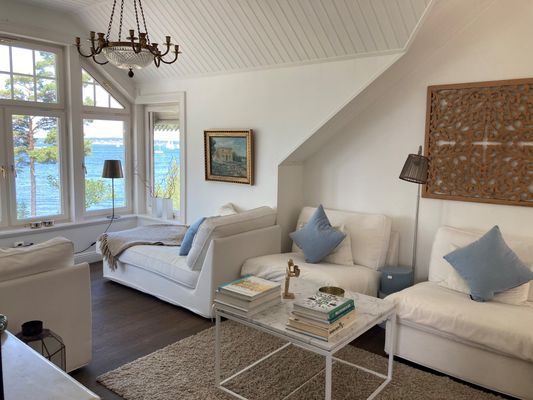 Lillsved Värmdö. Grosshandlarvilla på stor sjötomt - Bild 25