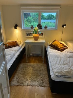 Rymligt gårdshus i Gränna. Vuxna & Seniorer - Bild 15