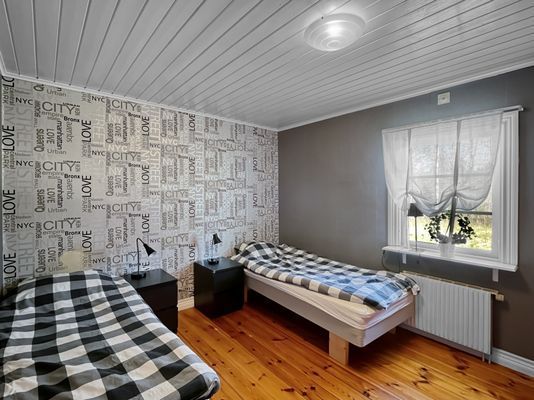 Mysig Stuga omgiven av natur - Bild 13