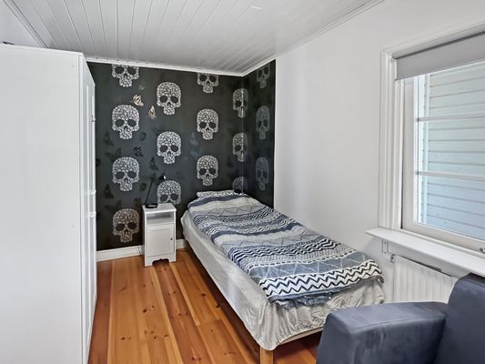 Mysig Stuga omgiven av natur - Bild 18
