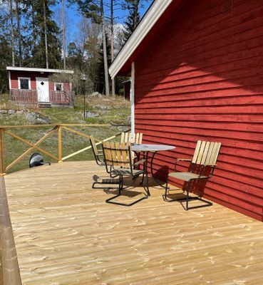 Sjönära sommarstuga ca 15 km utanför Norrtälje