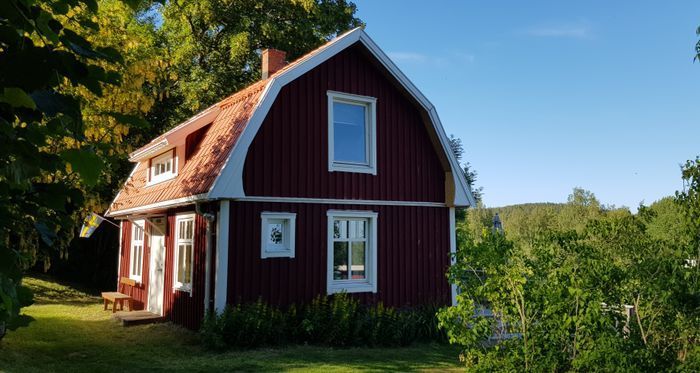 Enkel stuga med bastu och eka i Stora Le