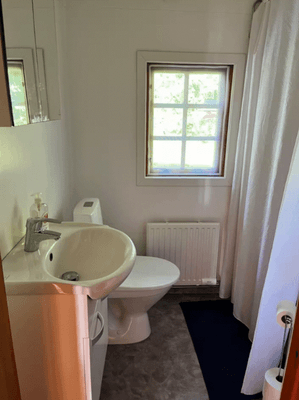 Bild 4 på Timmerstuga vid sjö