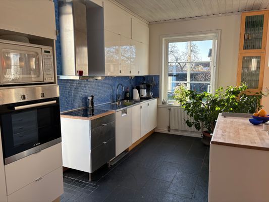 Bild 4 på Bekvämt boende nära havet