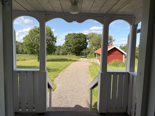 Charmig stuga i närheten av Hjärtasjön