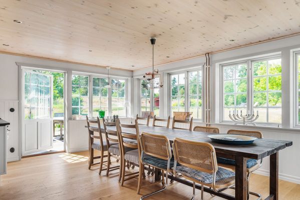Hus i Mölnbo med uppvärmd pool nära Gnes | SE13025 - Bild 8