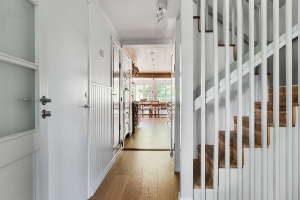 Hus i Mölnbo med uppvärmd pool nära Gnes | SE13025 - Bild 14