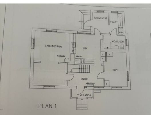 Mysigt hus i kyrkby nära Vänern - Bild 74