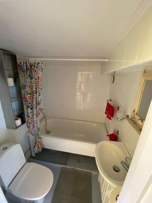 Bad och toalett kjeller