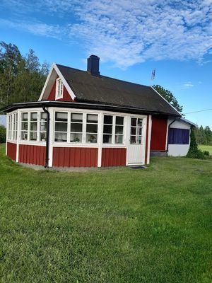 Idyllisk stuga-torp, med vedeldad bastu vid sjön - Bild 32