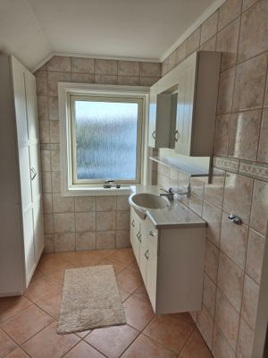 Härligt hus och trägård på västra Tjörn - Bild 13