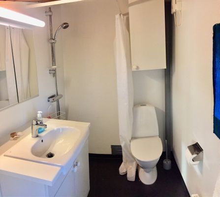 Unikt läge! Stuga på stranden - Bild 37