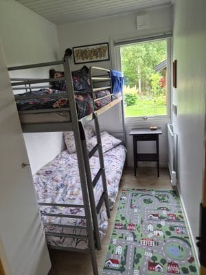 Sjönära avkoppling intill skogsbrynet - Bild 9