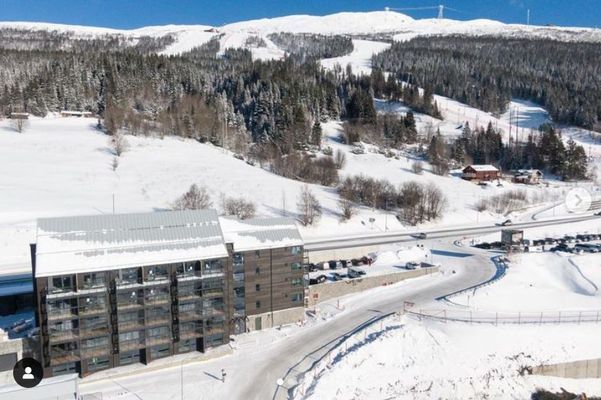 ÅRE Nybyggd lägenhet 20 m fr VM8:an - stor terass!