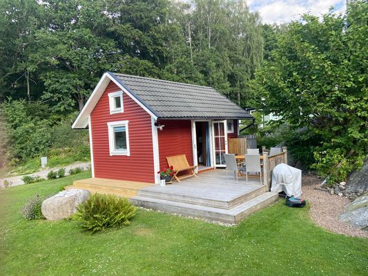 Liten stuga vid havet