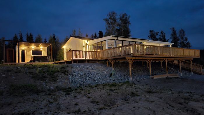 Hyr denna stuga i Fagersta på 90 m². 6-8 sängplatser. Pris ej tillgängligt. Se bilder och tillgänglighet här.