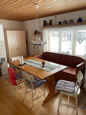Charmig stuga och gäststuga i idylliska Jävrebyn - Bild 11