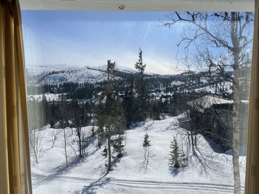 Stort hus med 2 lgh i Vemdalsskalet, Vemdalen